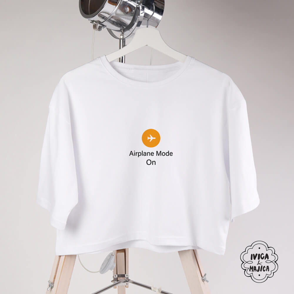 Airplane mode – Crop top