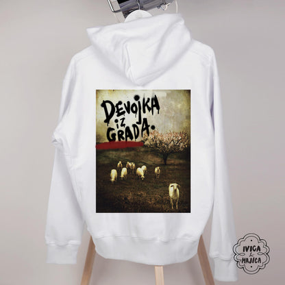 Devojka iz grada – Ženski duks sa kapuljačom