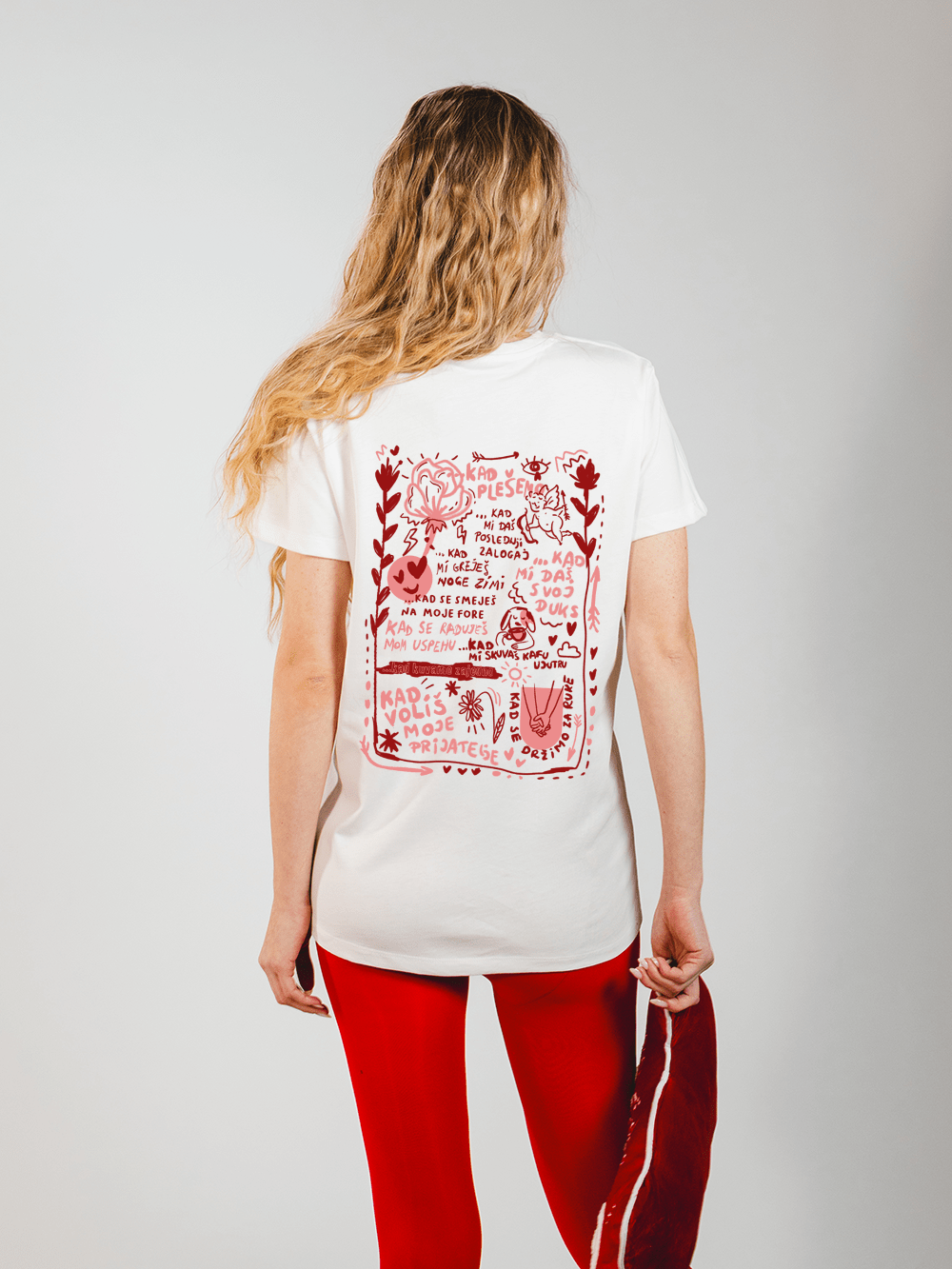 Ljubav je – Ženska majica