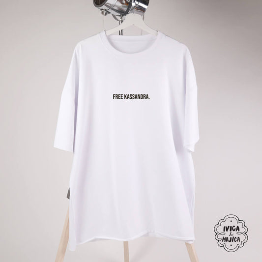 Free Kassandra – Ženska oversize majica