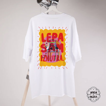 Lepa sam iznutra – Ženska oversize majica