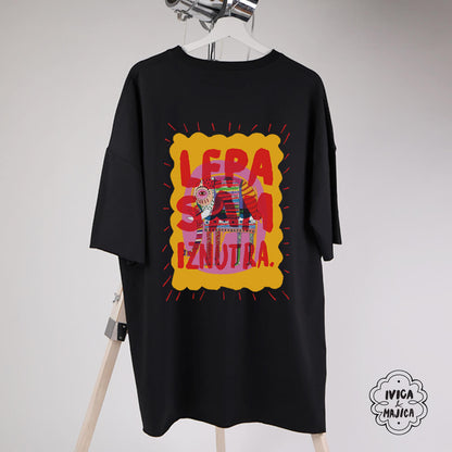 Lepa sam iznutra – Ženska oversize majica