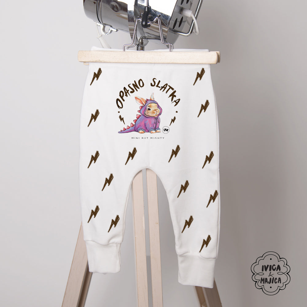 Opasno slatka zec – Dečije Pantalonice